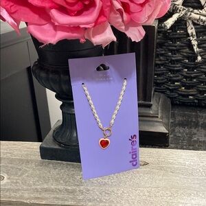 NWT Claire’s Pink, Red & Gold Tone Faux Pearls Heart Necklace!